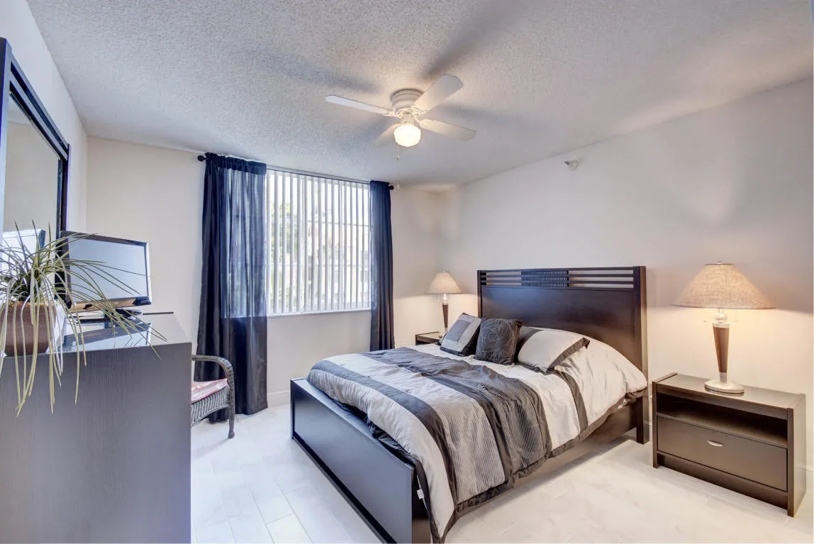 BEDROOM #2