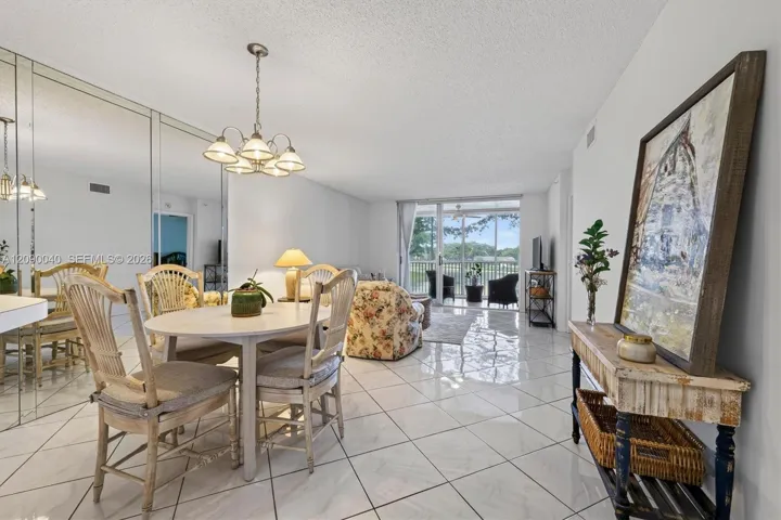 Dining & Living area