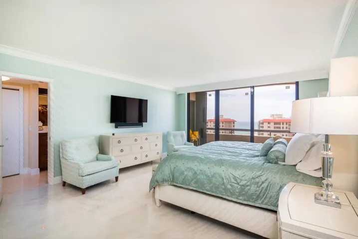 4100 N Ocean Dr Riviera Beach-large-024-