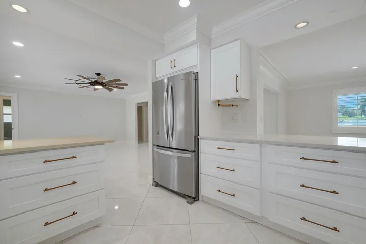 Large kitchen
