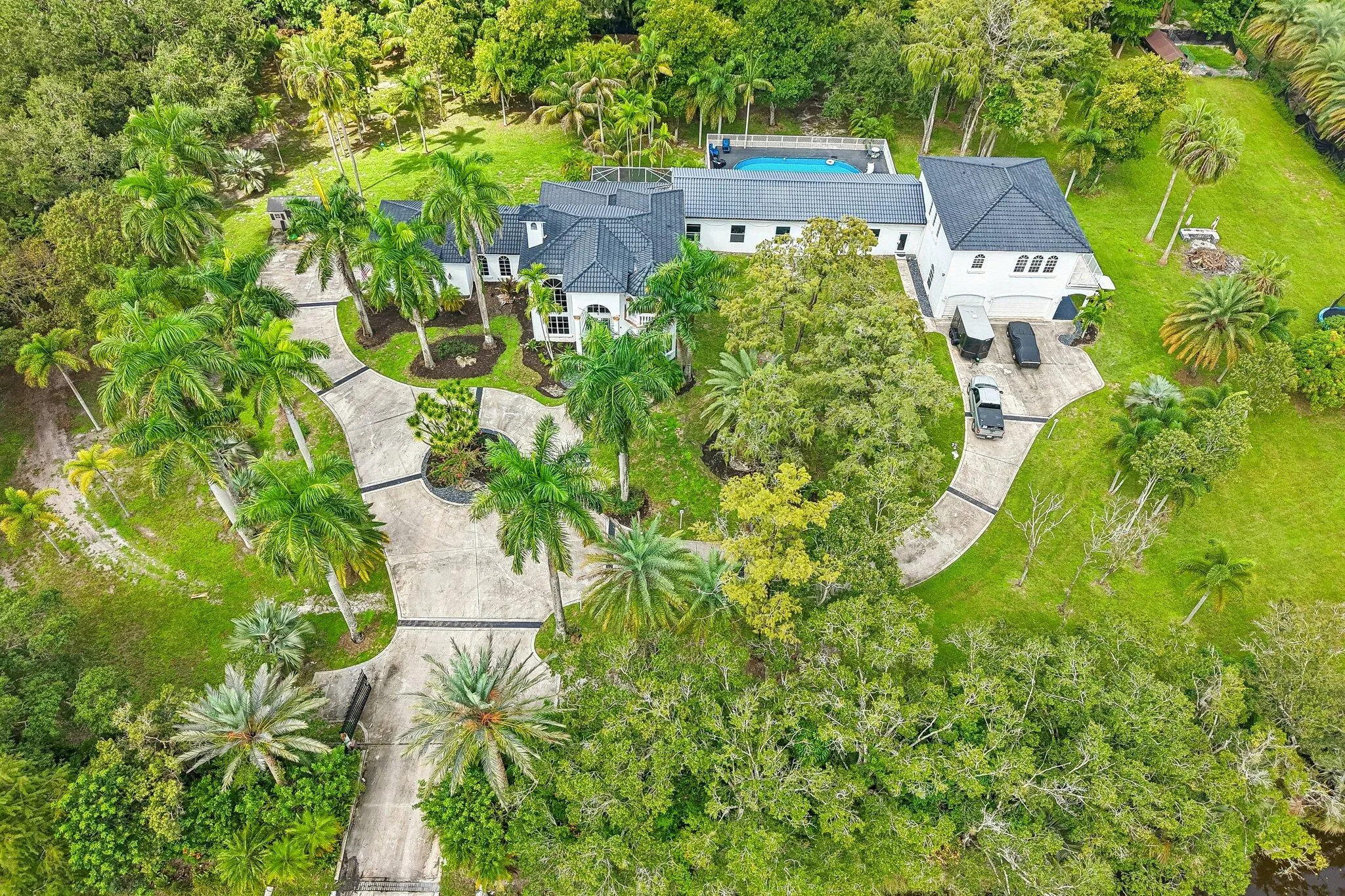 77-web-or-mls-NW 84th Ave-S1609-077
