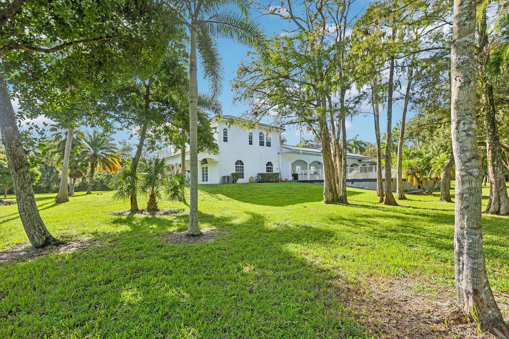 60-web-or-mls-NW 84th Ave-S1609-060