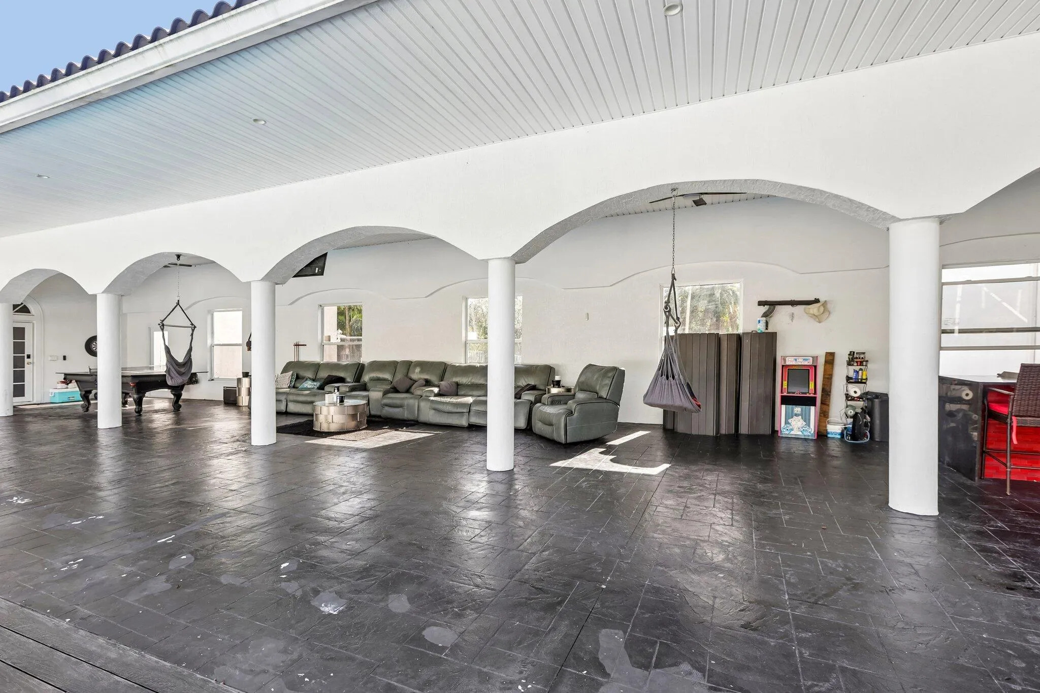 45-web-or-mls-NW 84th Ave-S1609-045