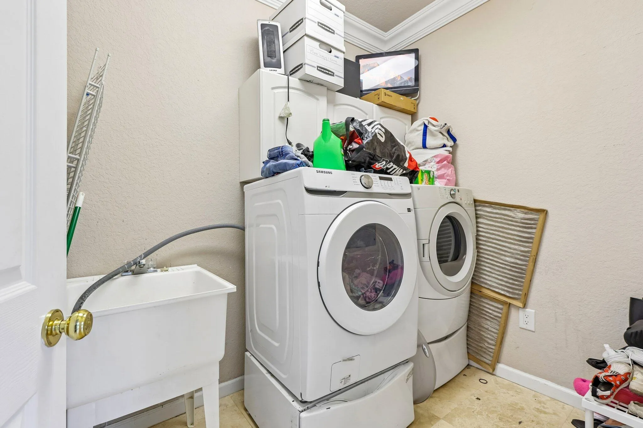 43-web-or-mls-NW 84th Ave-S1609-043