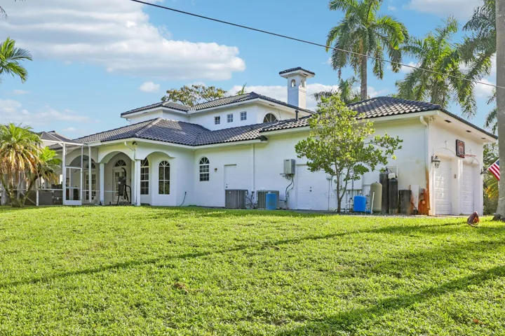 57-web-or-mls-NW 84th Ave-S1609-057