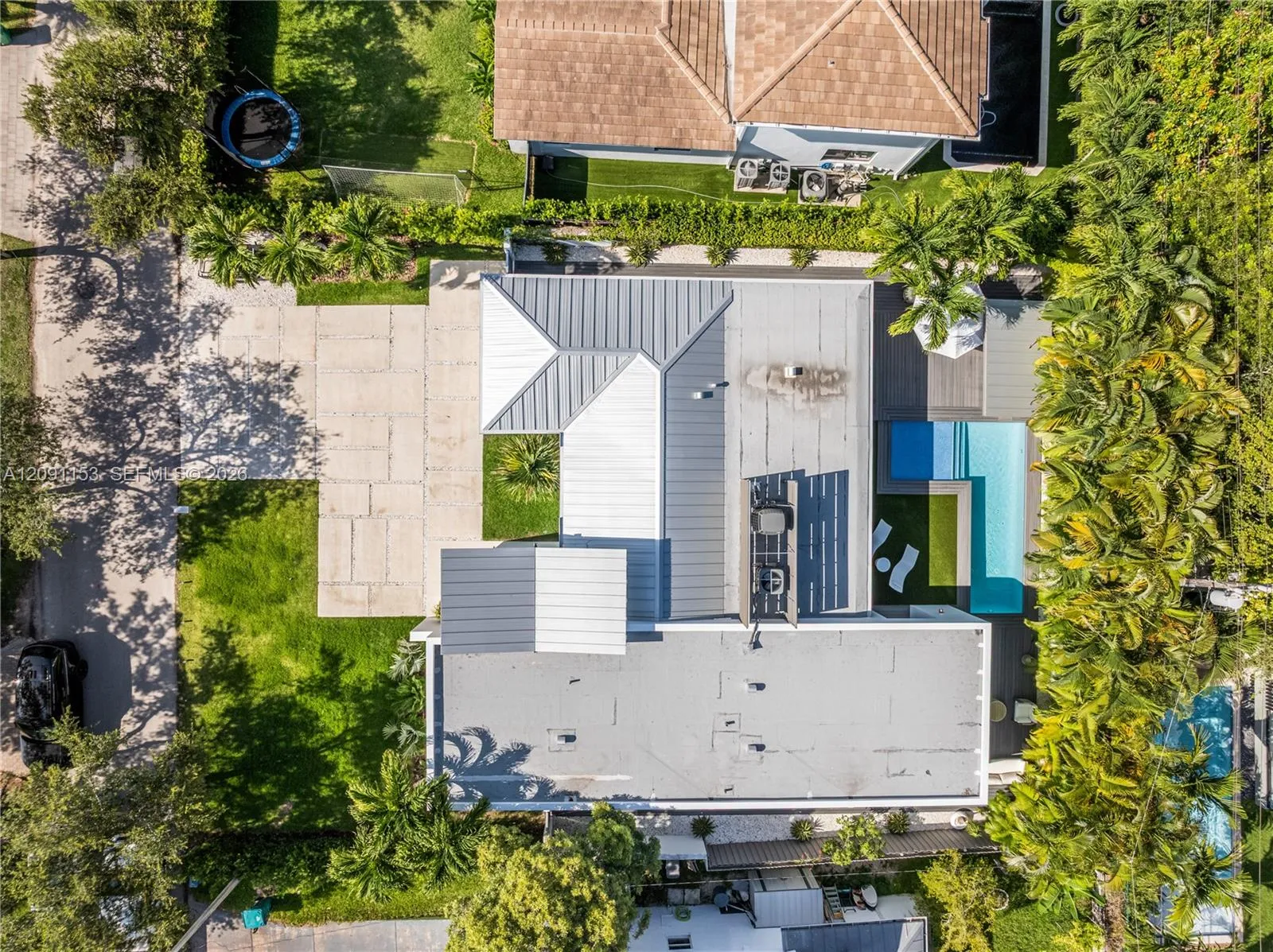 Property photo 63