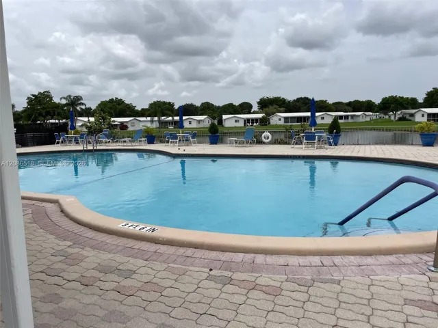 SATELLITE POOL