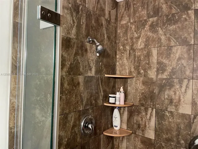 PRIMARY WALKIN CLOSET