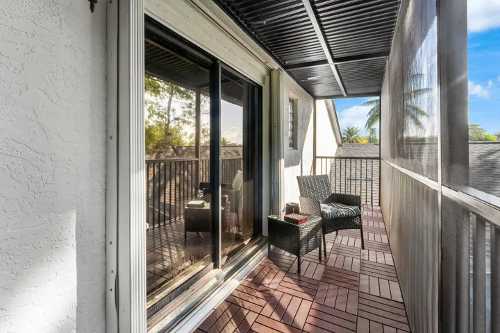 043-13645ExoticaLane-Wellington-FL-33414