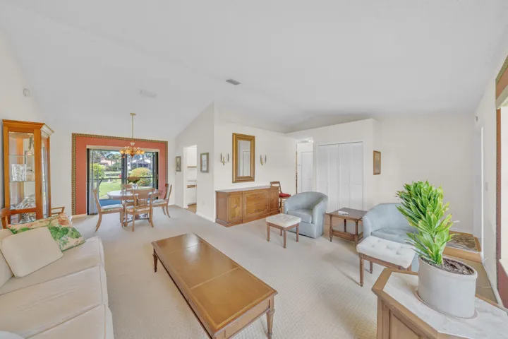 4 Living Room (3)