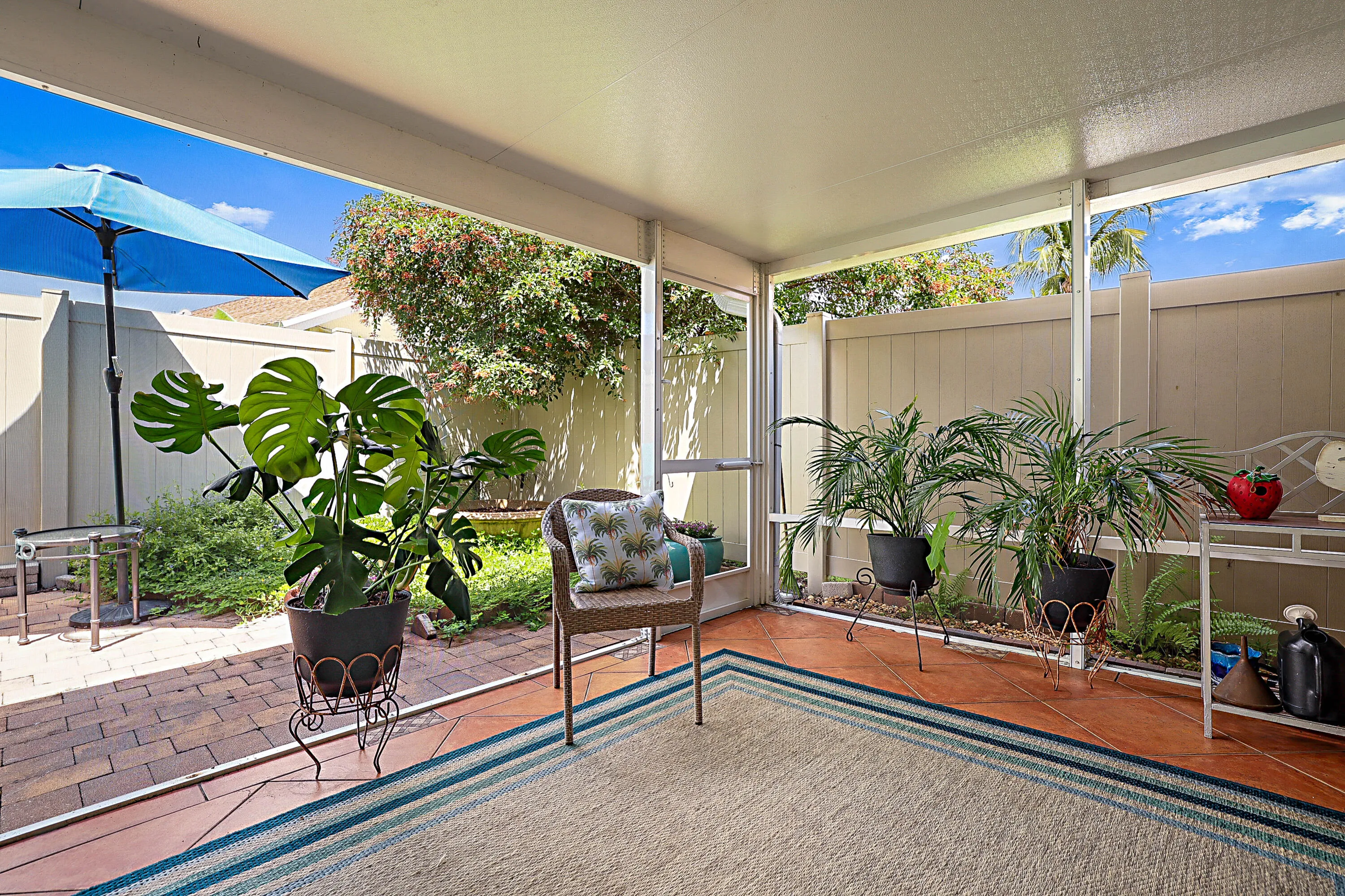 screened lanai
