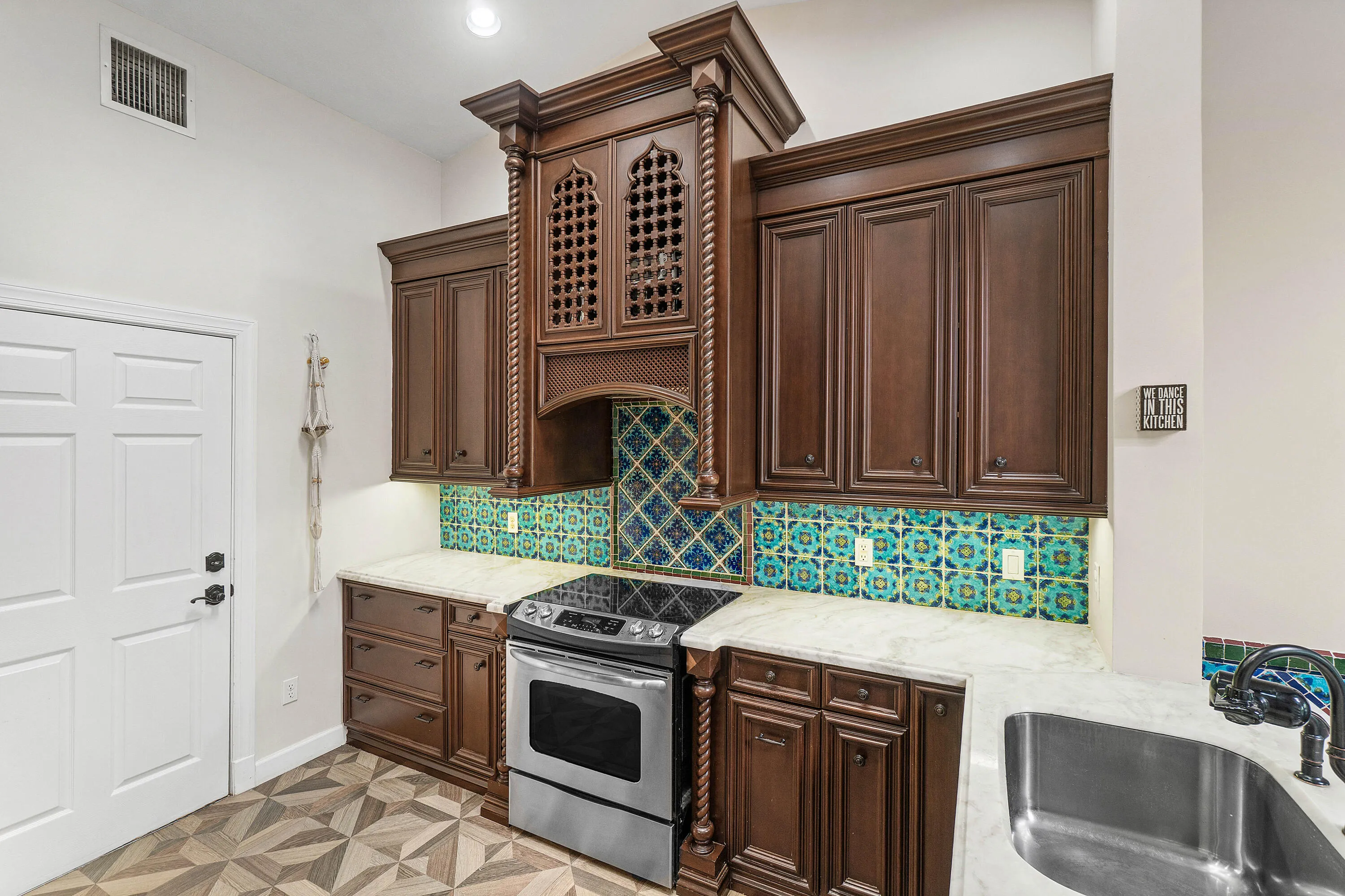 Chef's Kitchen