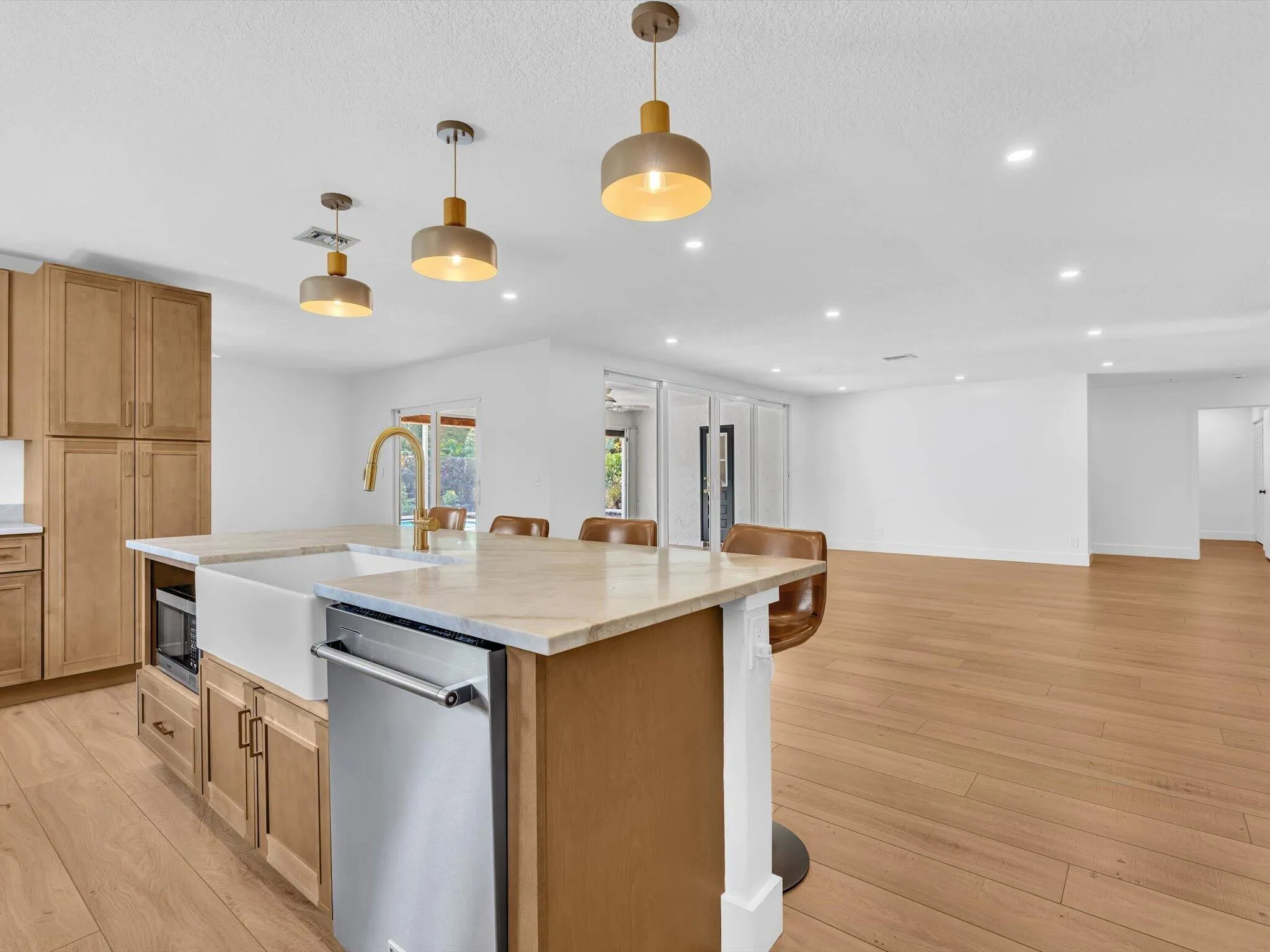 Kitchen/Living Room