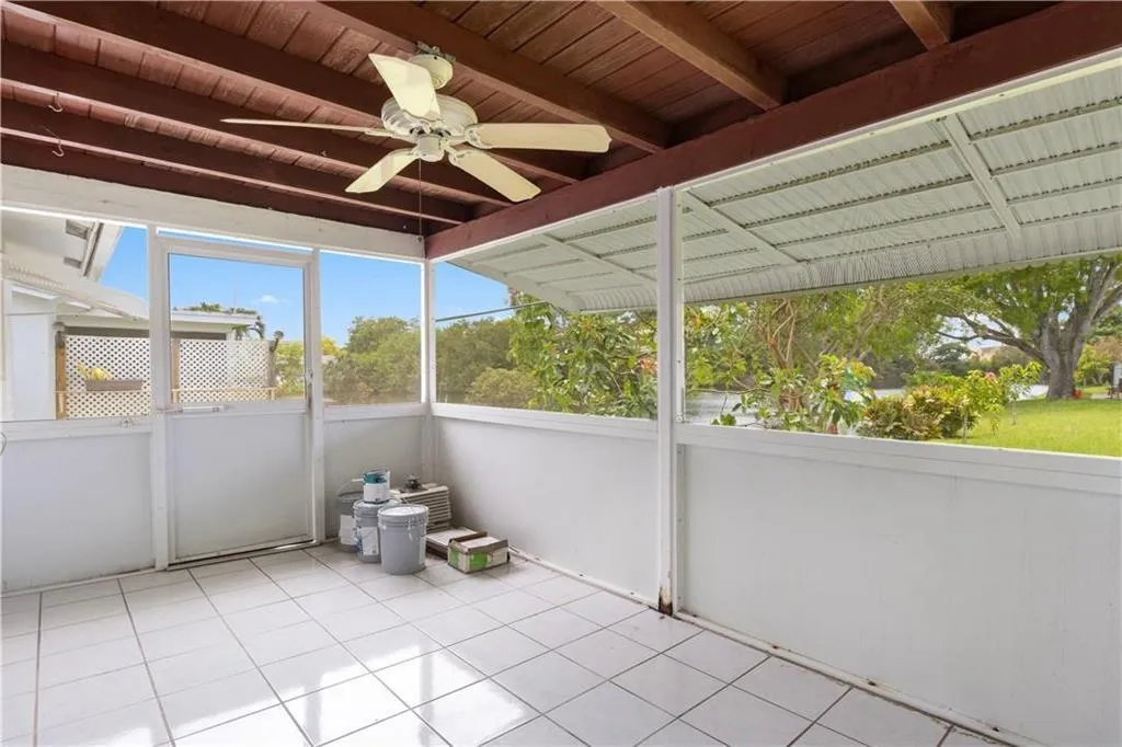 5207 Patio