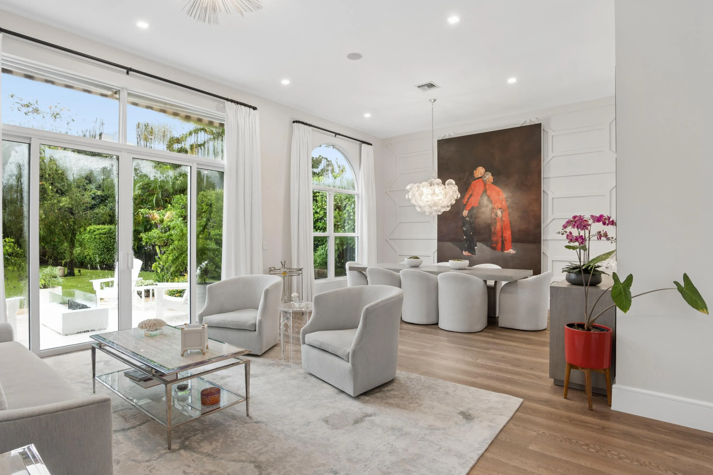 Living Room/Dining Room