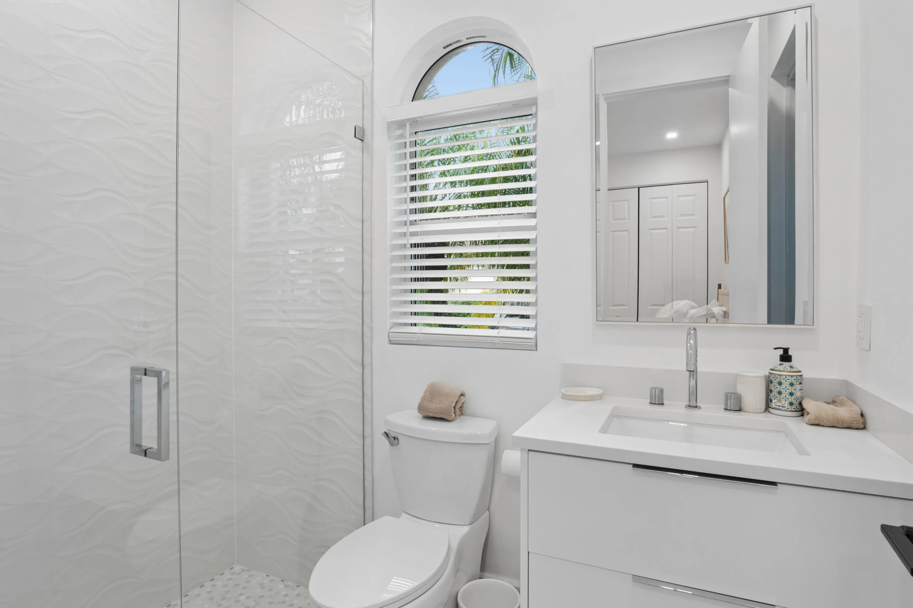 Casita - Full Bath