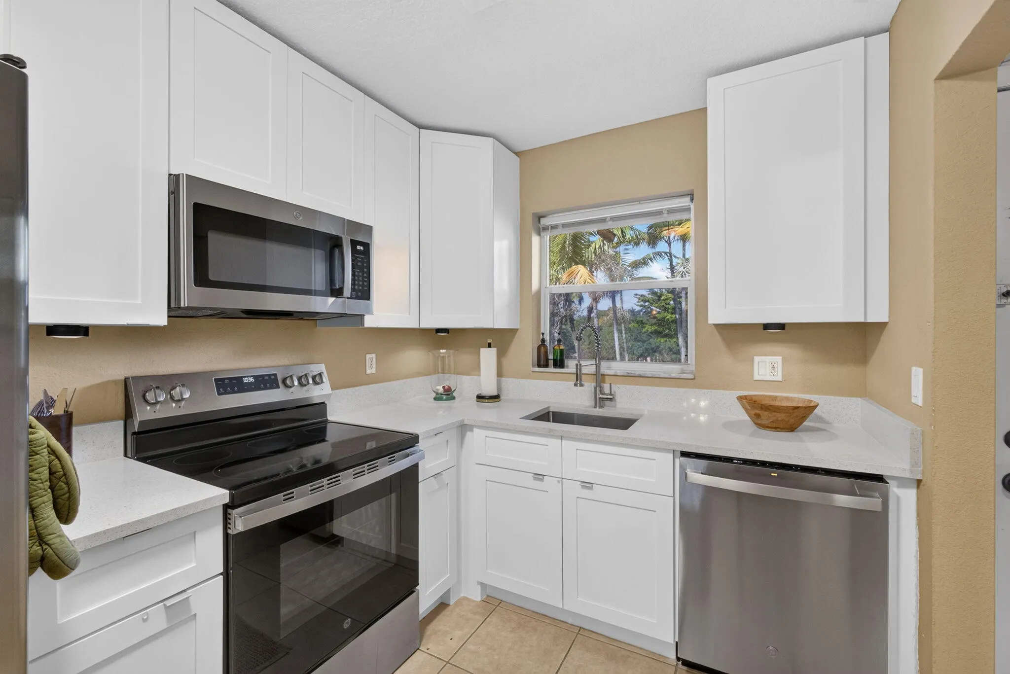 13-web-or-mls-5D1A4618