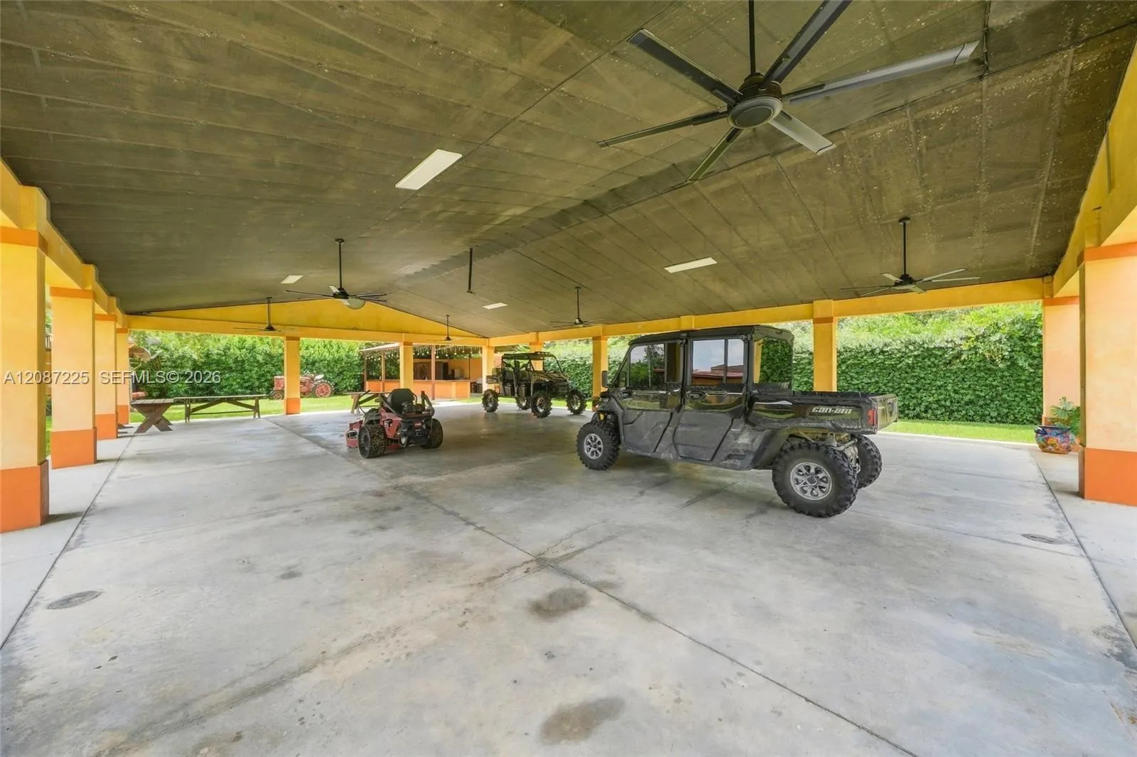 Property photo 43