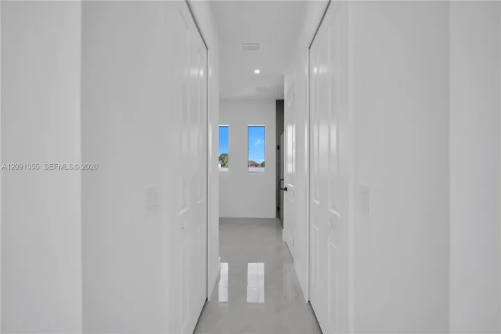 Photo 35