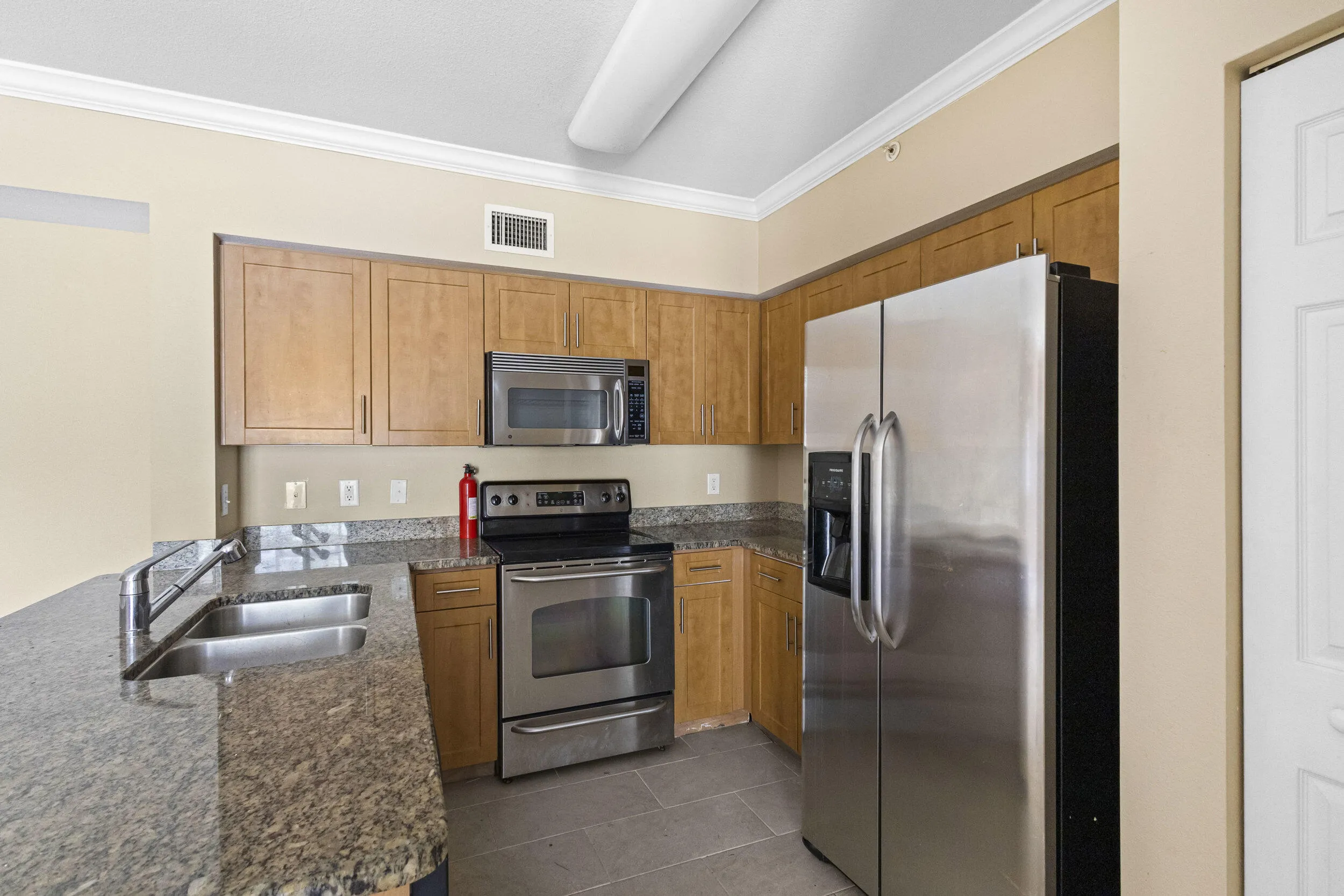 10_6450 emerald dunes dr west palm beac