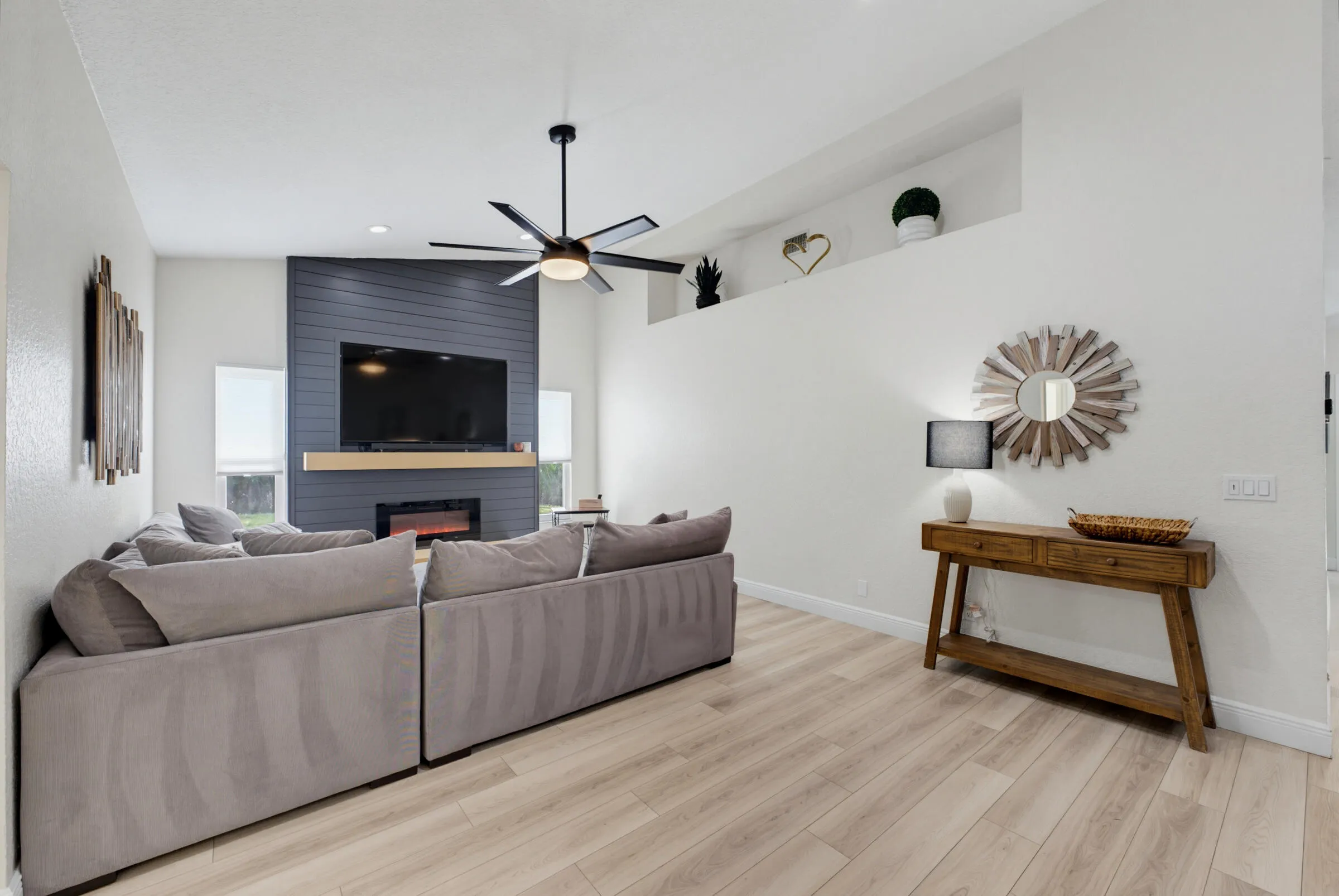Block_Realty_123_018