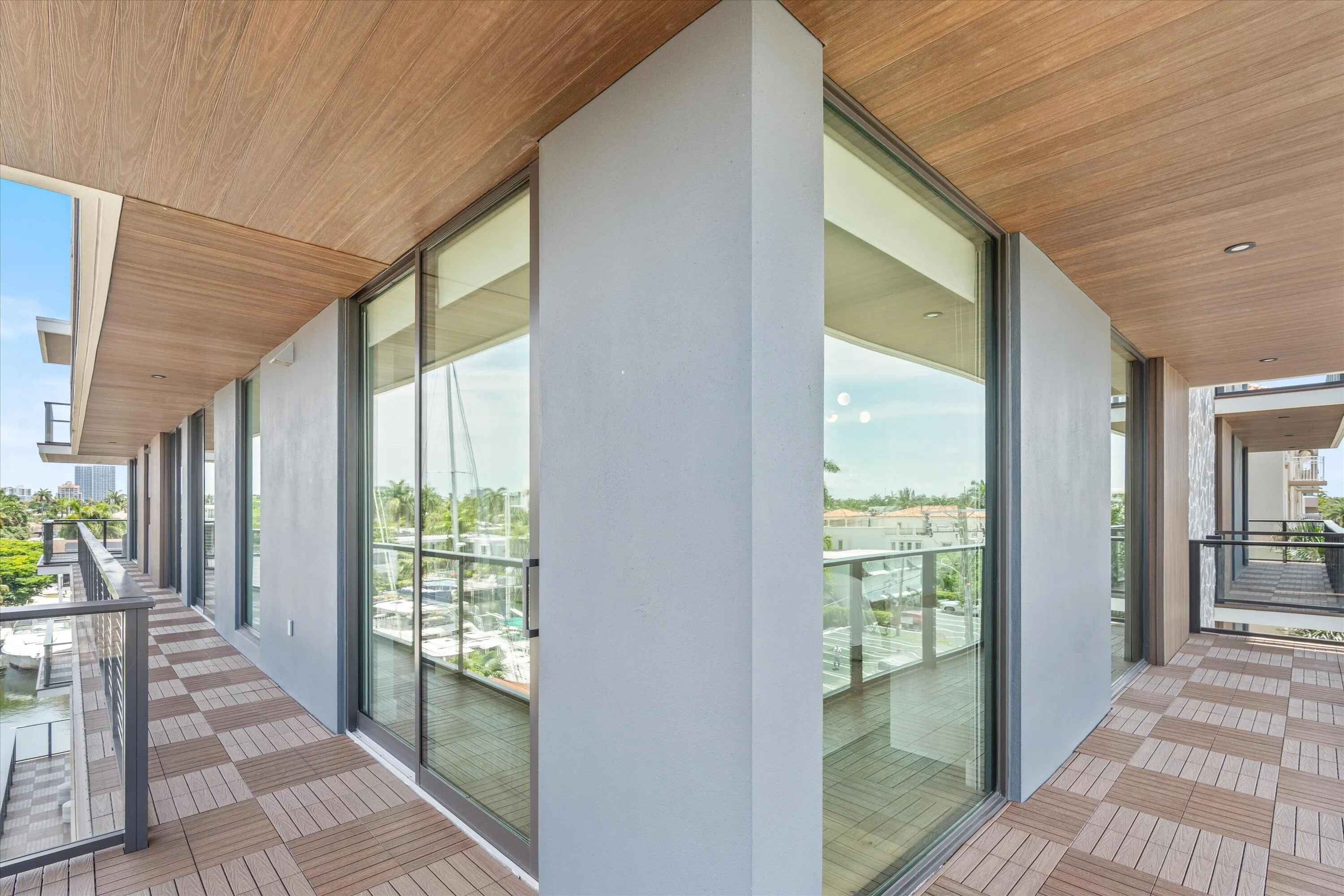 30-124 Hendricks Isle #401 Ft. Lauderdal