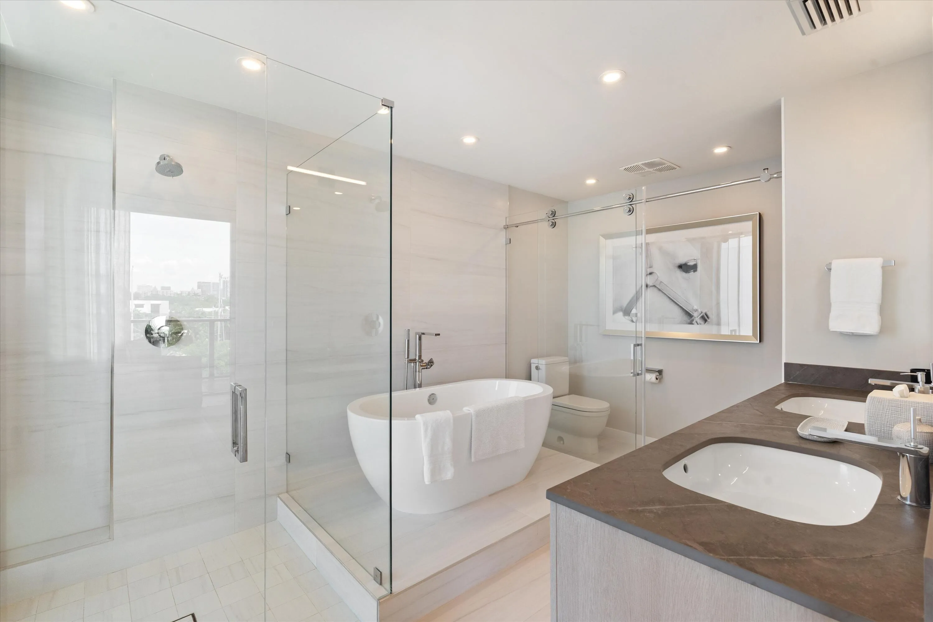 Guest Bath 2