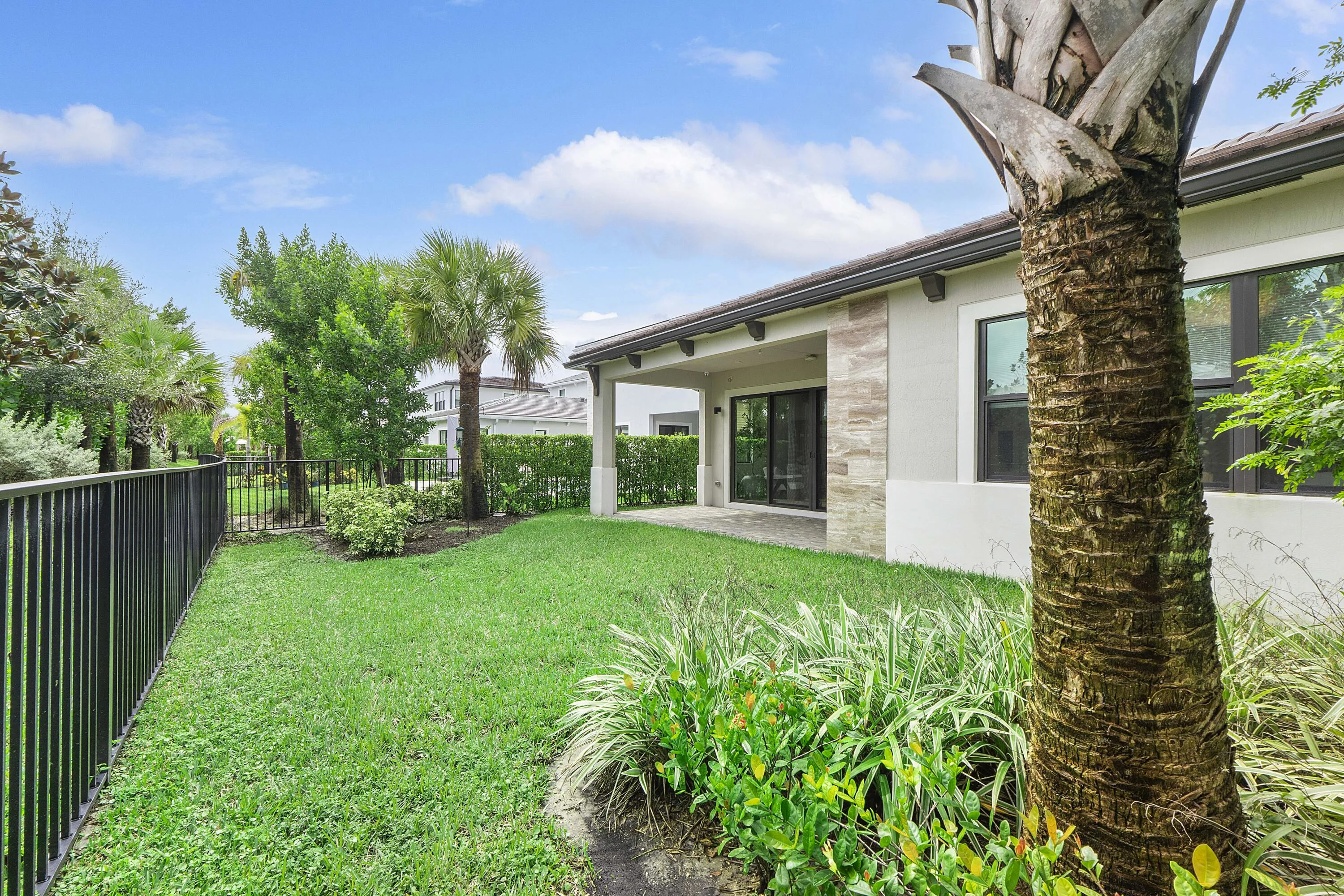12467 Solana Bay Cir_039