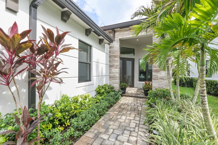 12467 Solana Bay Cir_042