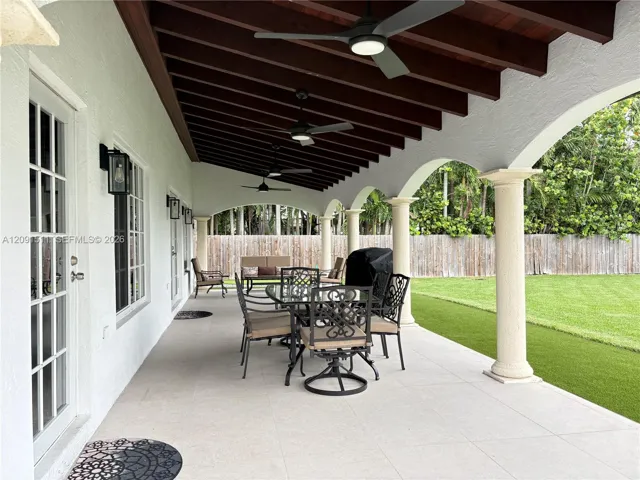 Large covered terrace
