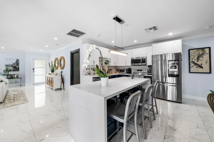 016-1029WestPalmettoParkRoad-BocaRaton-F