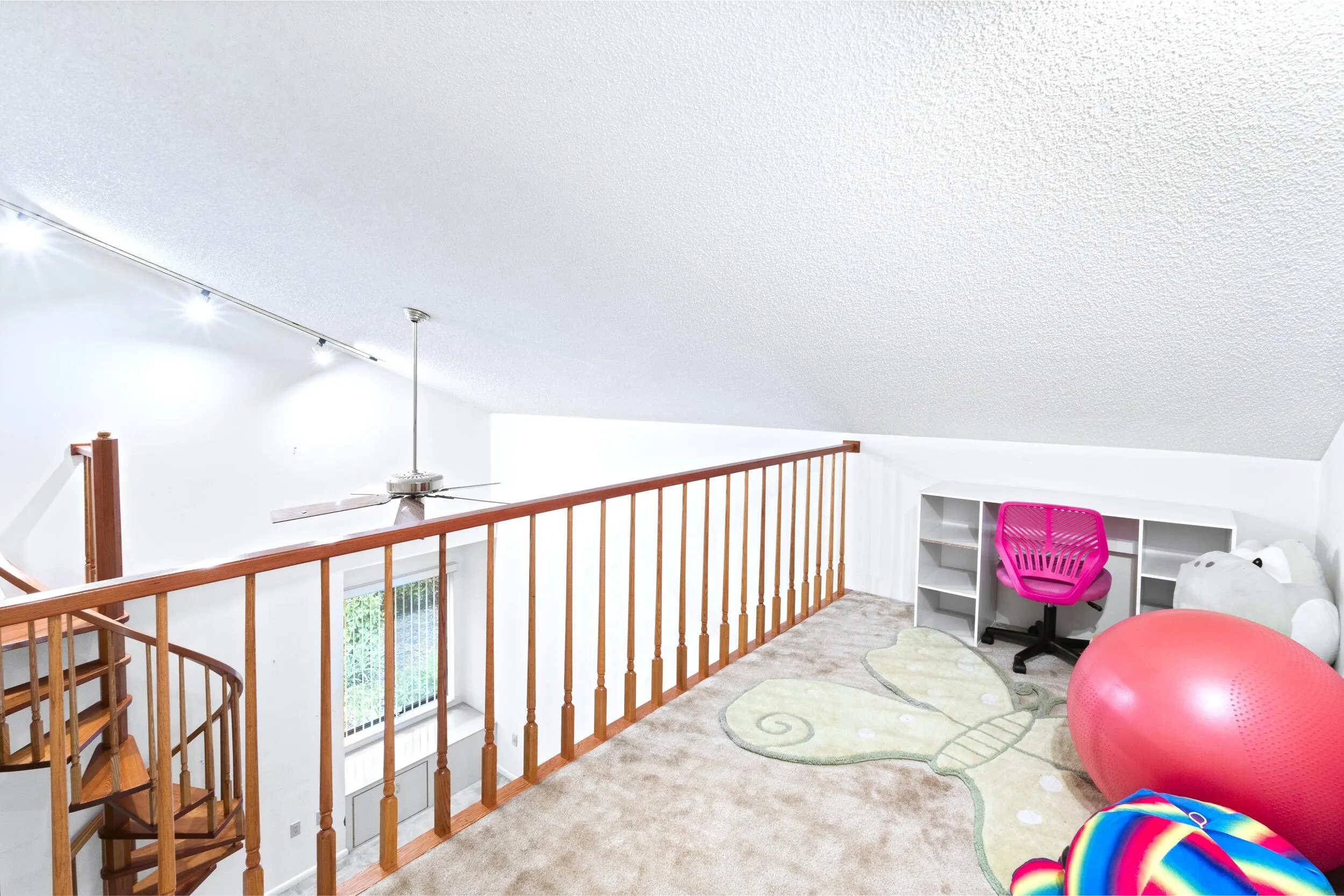 bedroom 2 loft