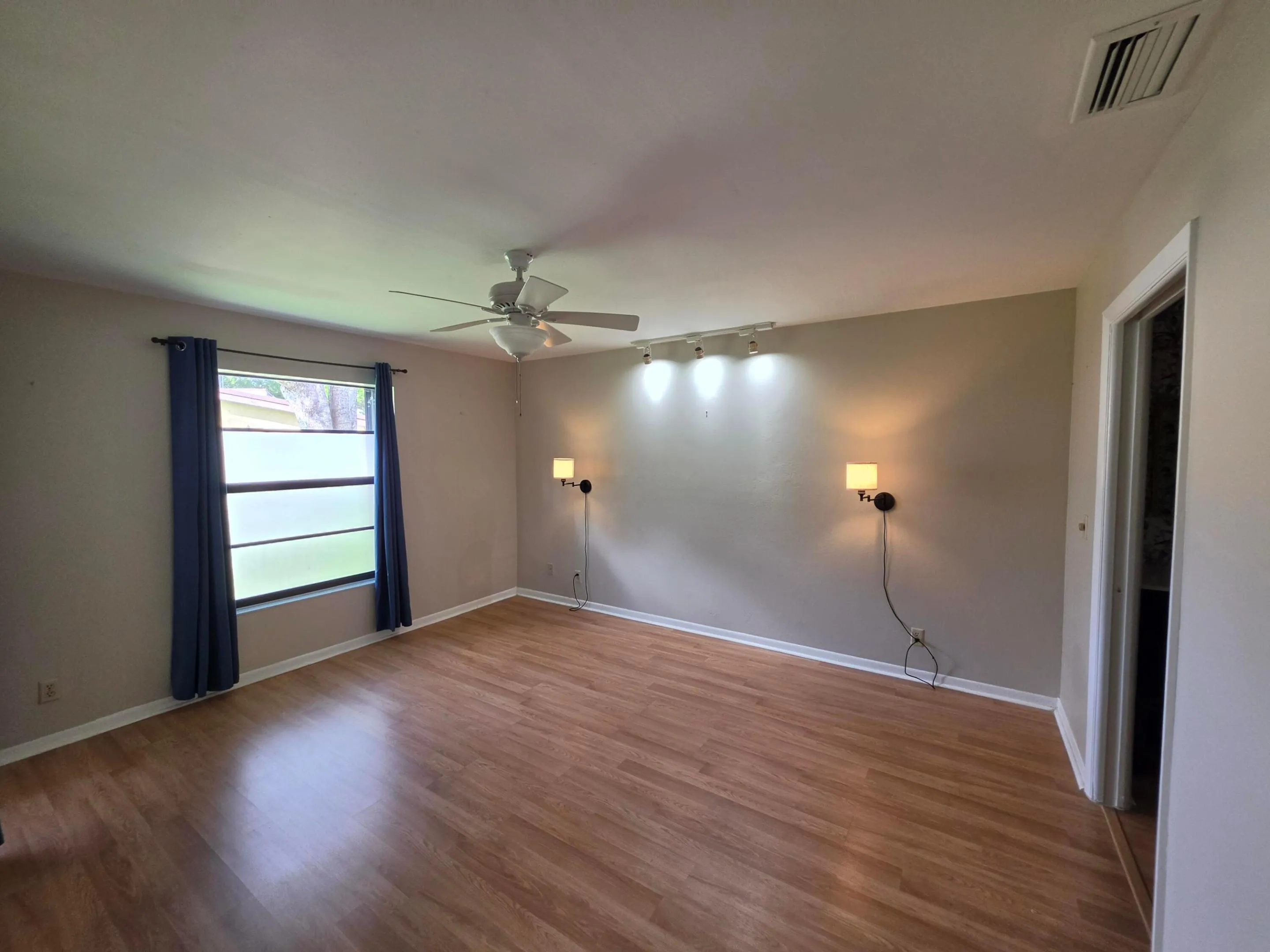 ADDITONAL VIEW PRIMARY SUITE.