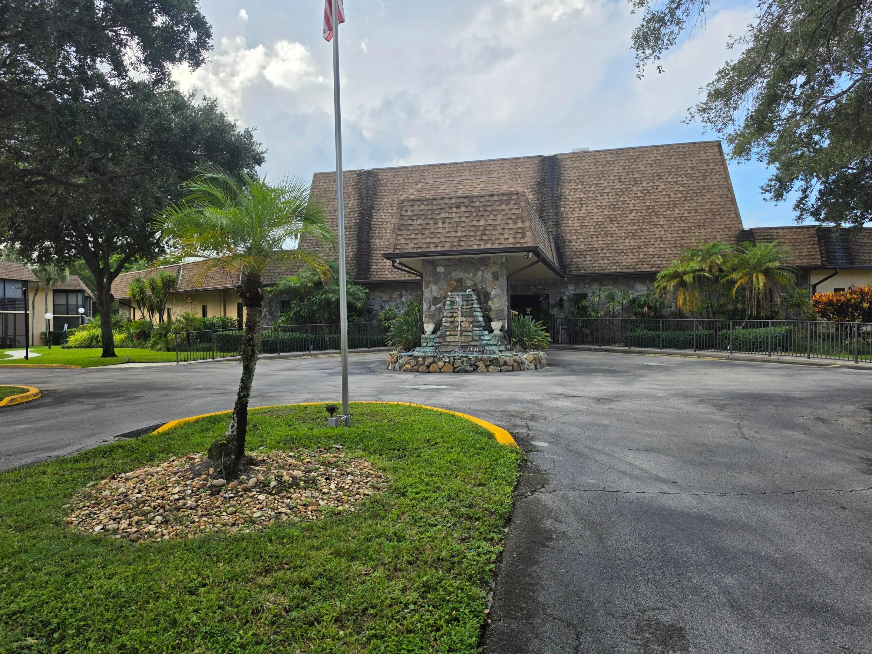 ADDITIONAL VIEW CLUBHOUSE