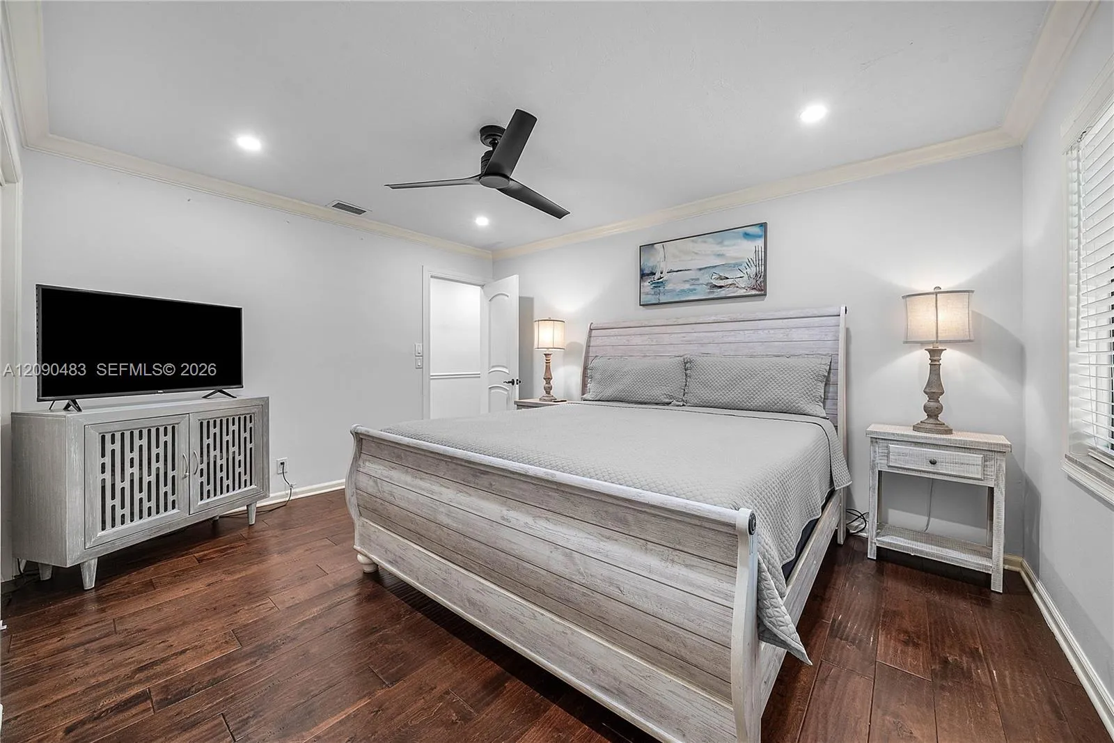 Photo 73