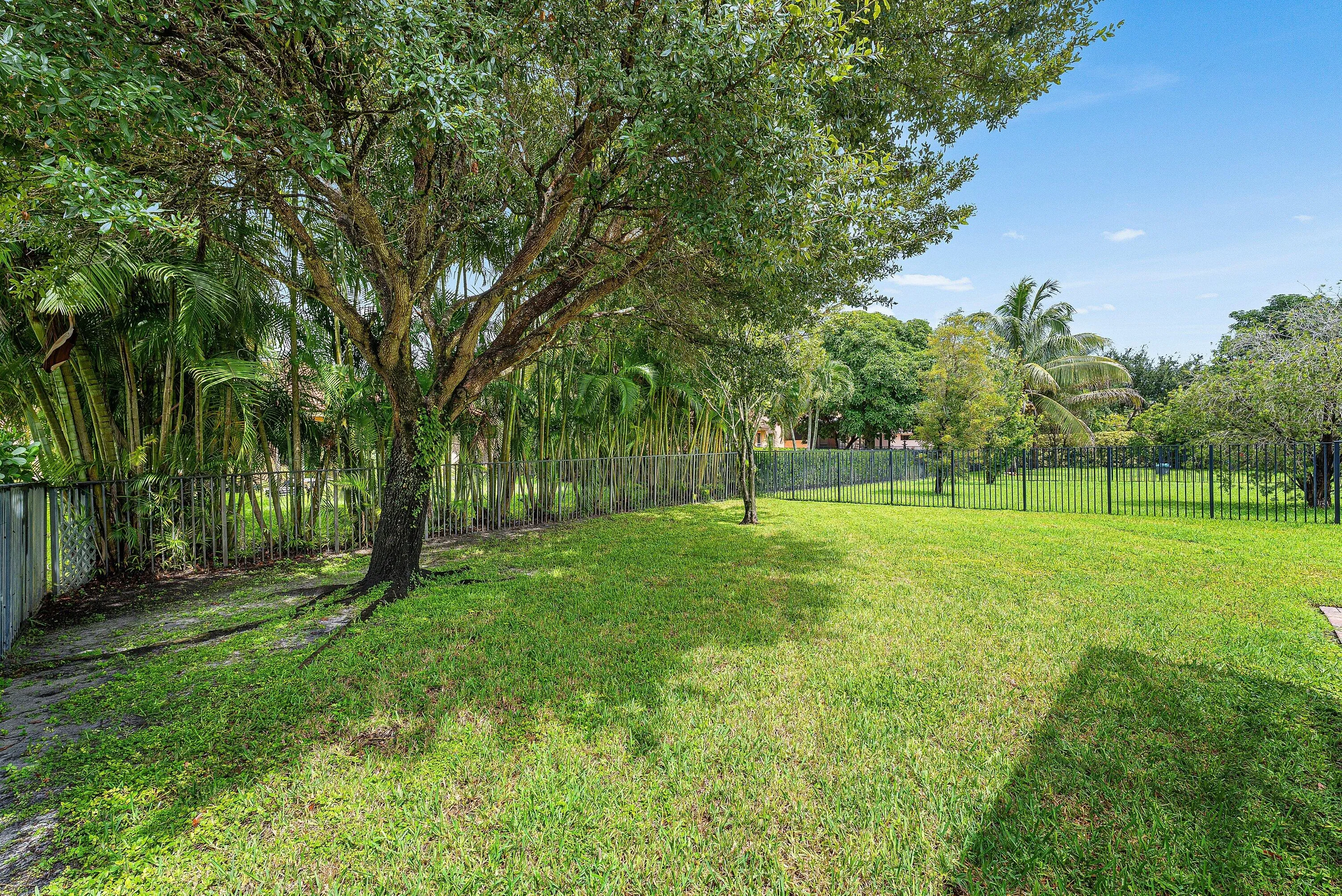 034-310VeniceBoulevard-RoyalPalmBeach-FL