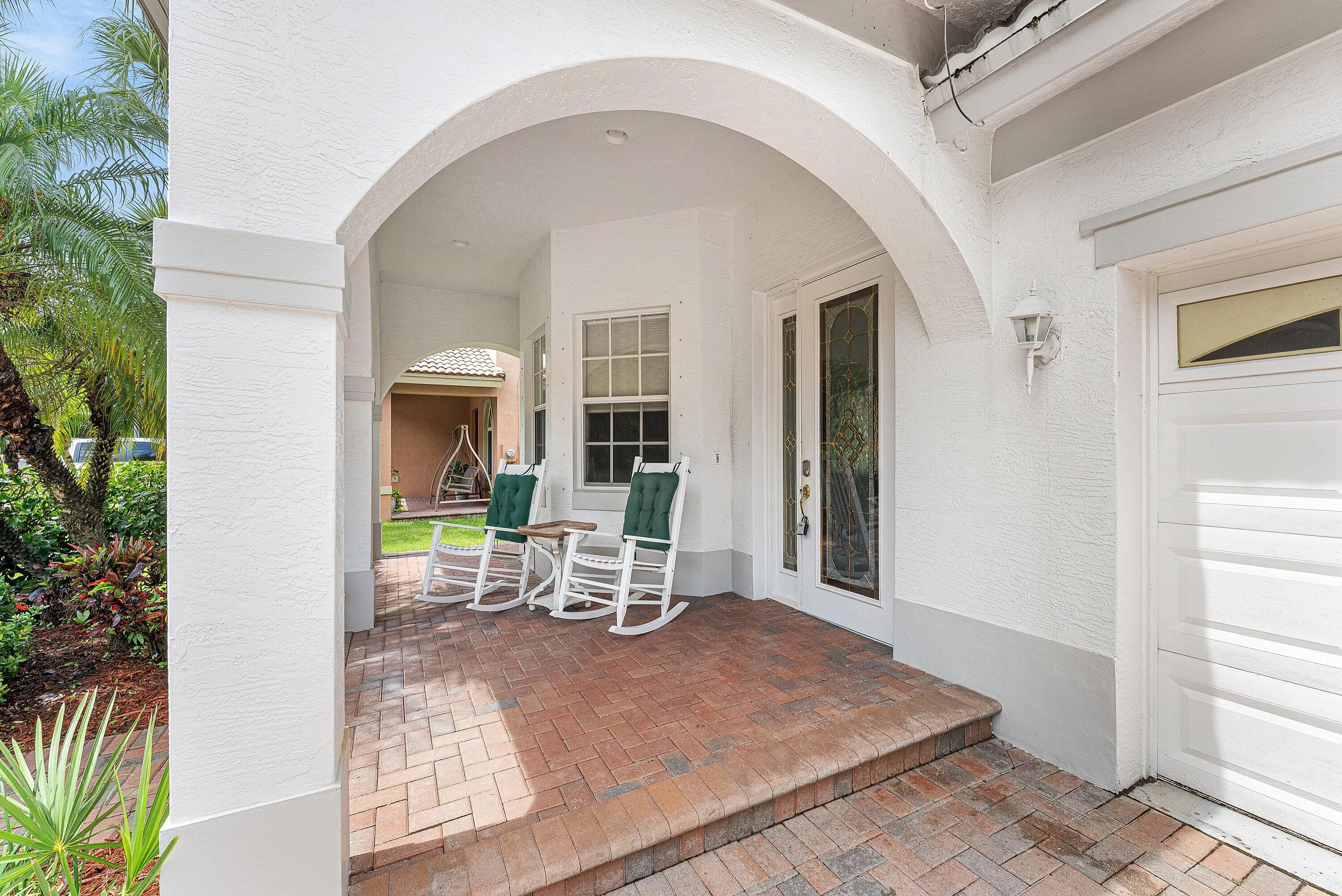 005-310VeniceBoulevard-RoyalPalmBeach-FL