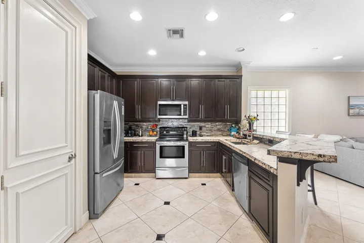 012-310VeniceBoulevard-RoyalPalmBeach-FL