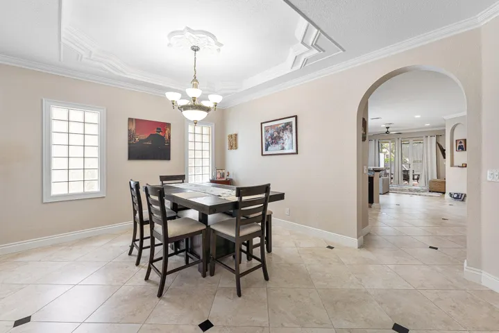 010-310VeniceBoulevard-RoyalPalmBeach-FL