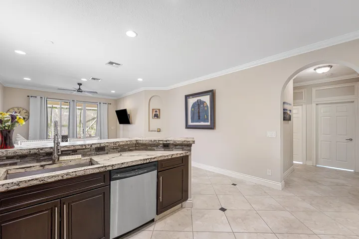 014-310VeniceBoulevard-RoyalPalmBeach-FL