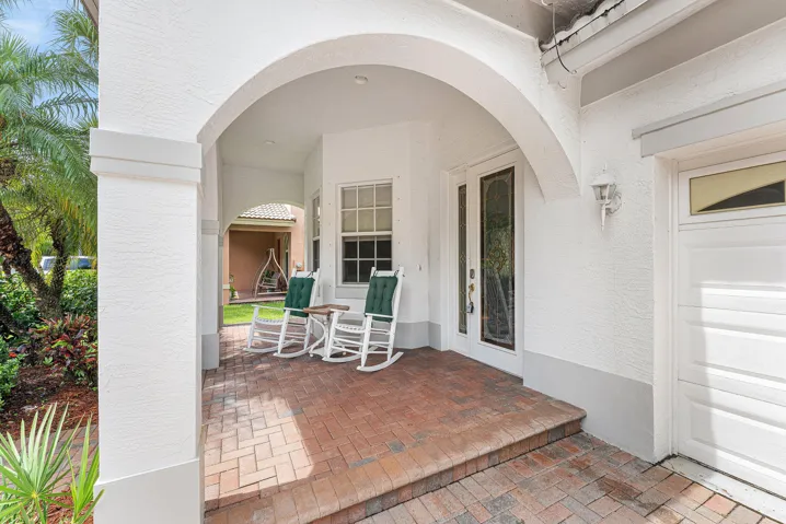 005-310VeniceBoulevard-RoyalPalmBeach-FL