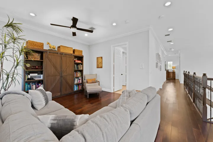 Large Upstairs Loft