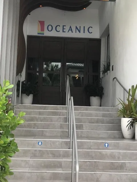 Oceanic Restaurant