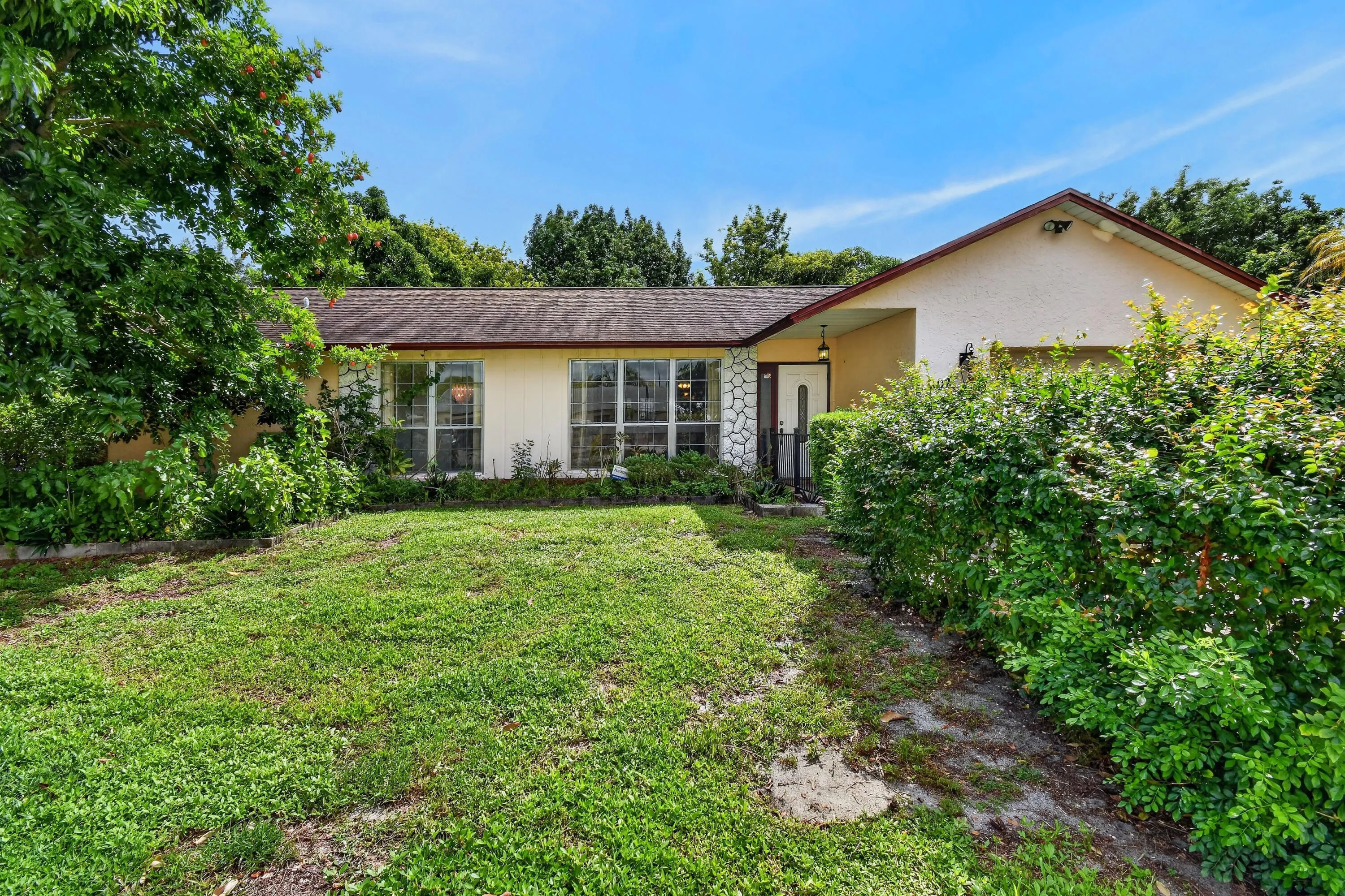 1102WestchesterDrE(6)