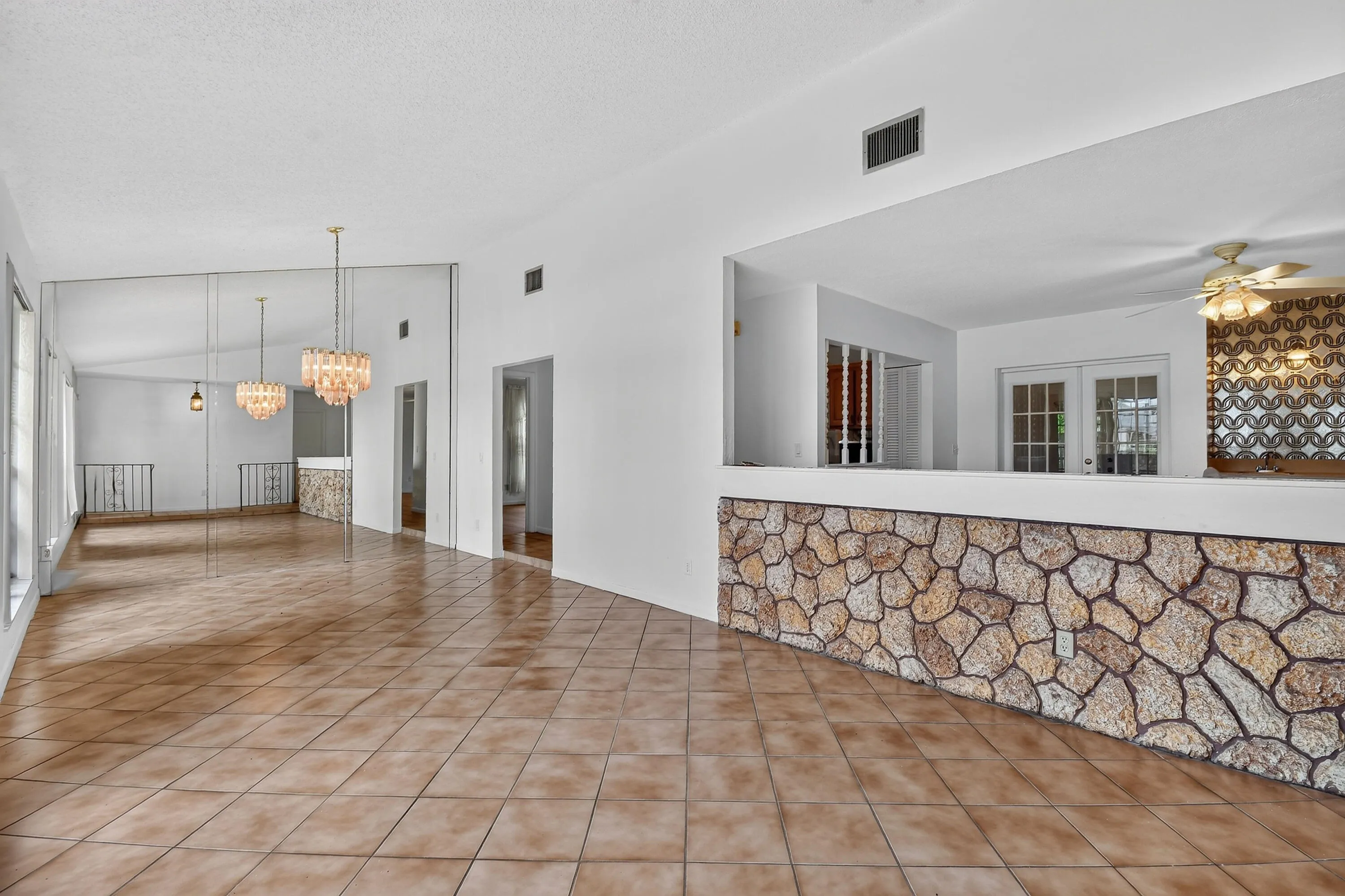 1102WestchesterDrE(10)