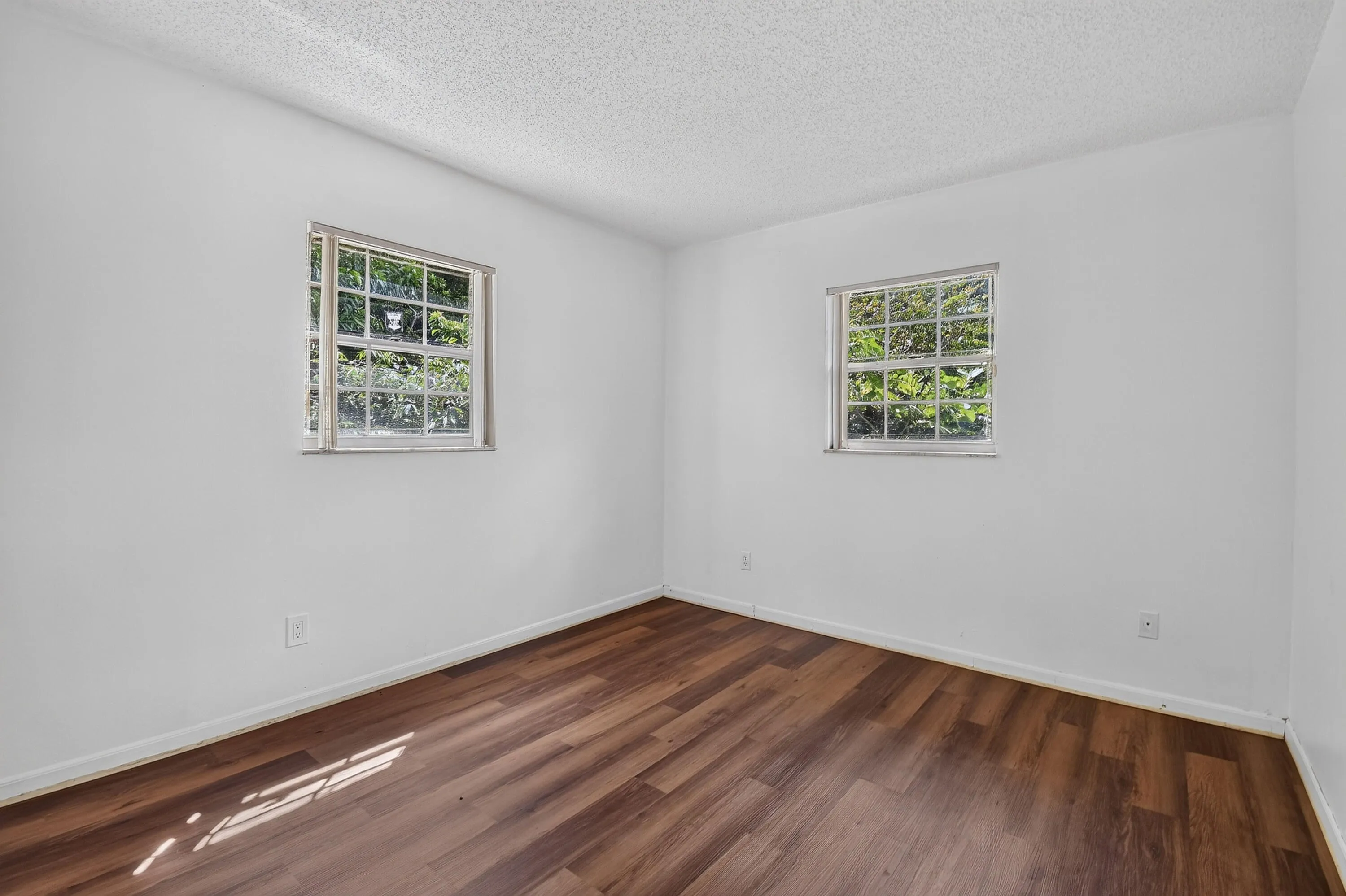 1102WestchesterDrE(25)