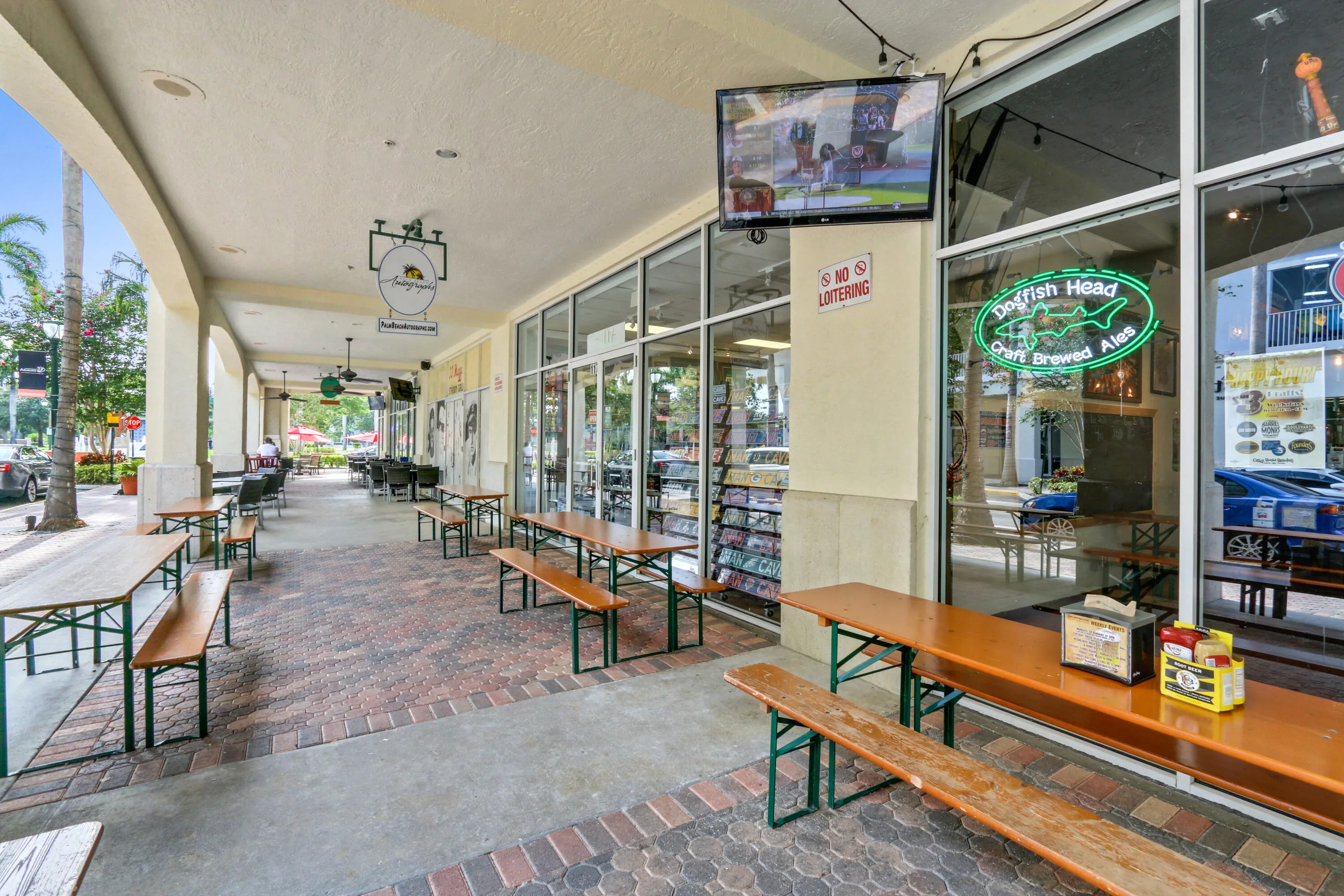 shops, restaurants, breweries