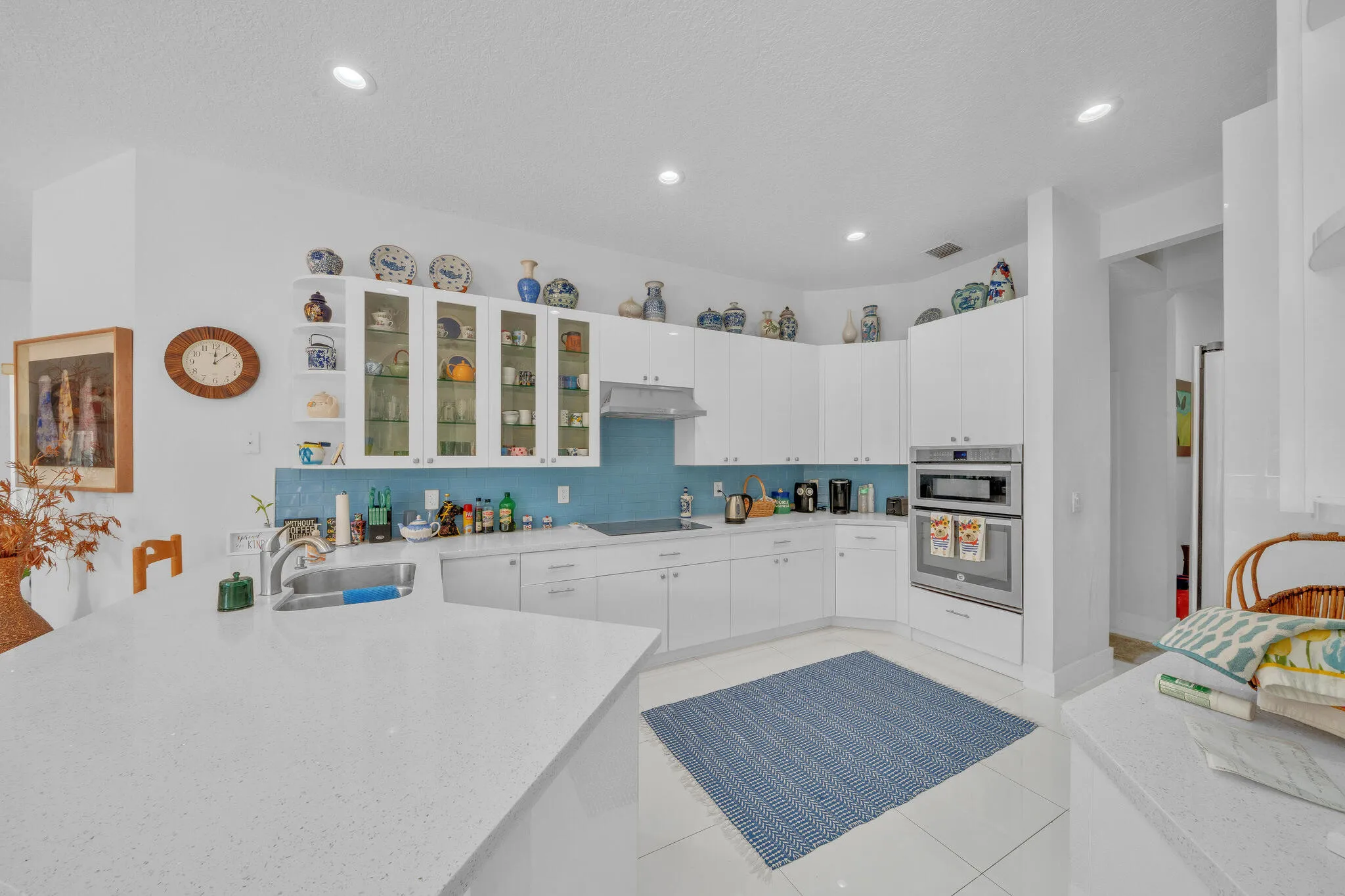 16 Kitchen (3)