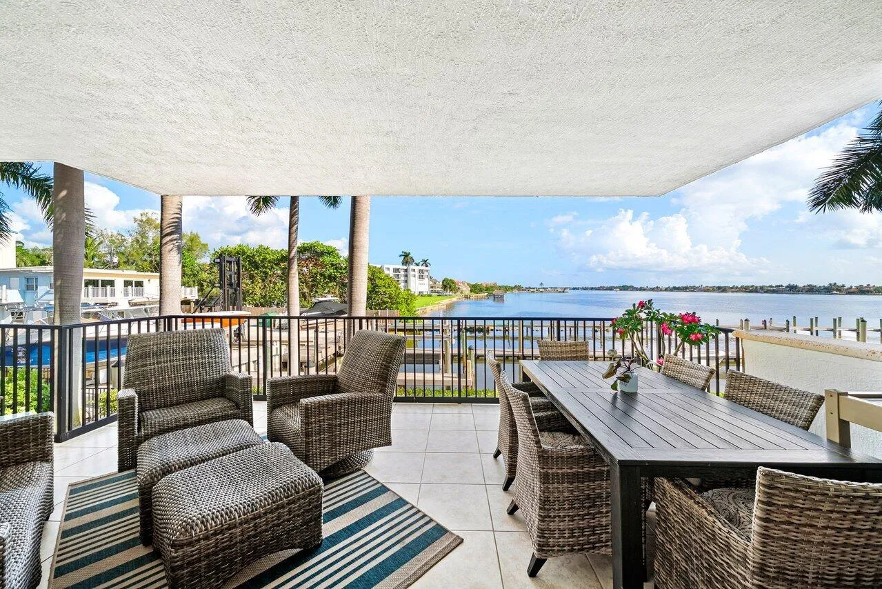 040-2700NFederalHighway-BoyntonBeach-FL-