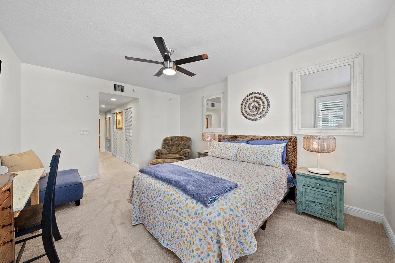 025-2700NFederalHighway-BoyntonBeach-FL-